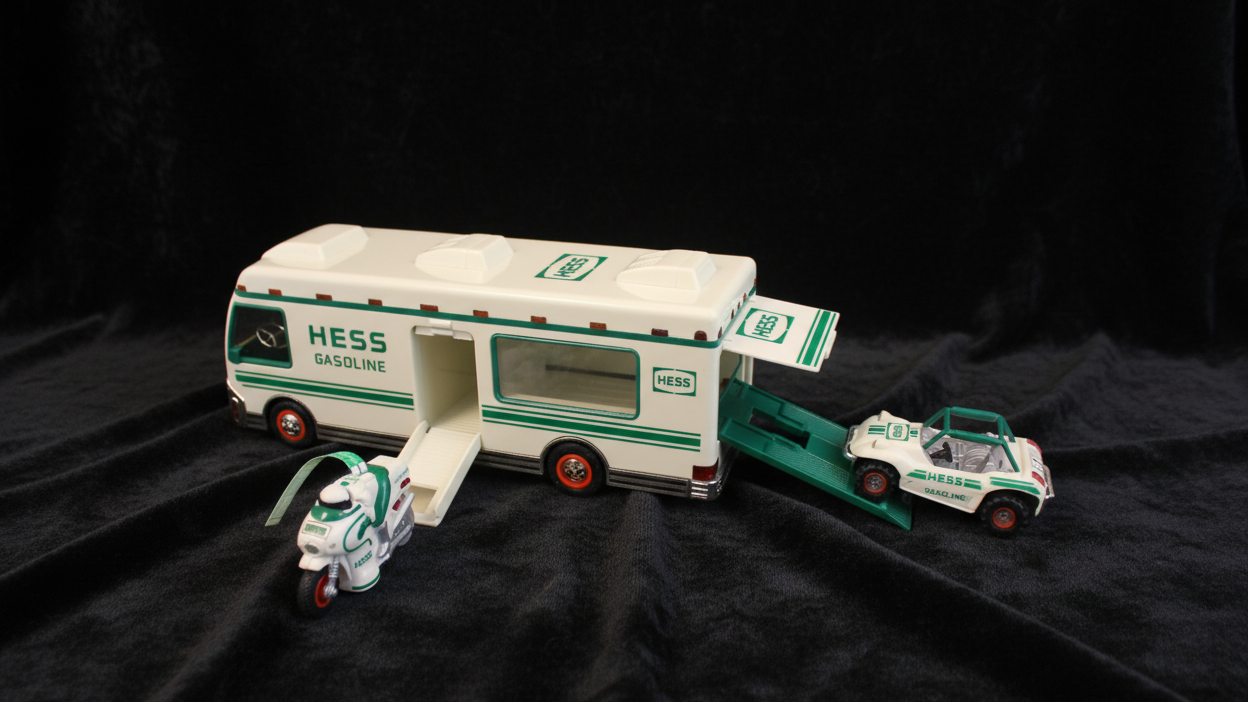 1998 Recreation Van with Dune Buggy and Motorcycle