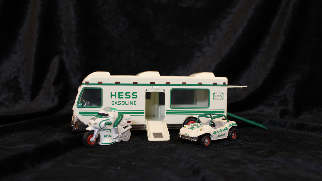 1998 Recreation Van with Dune Buggy and Motorcycle